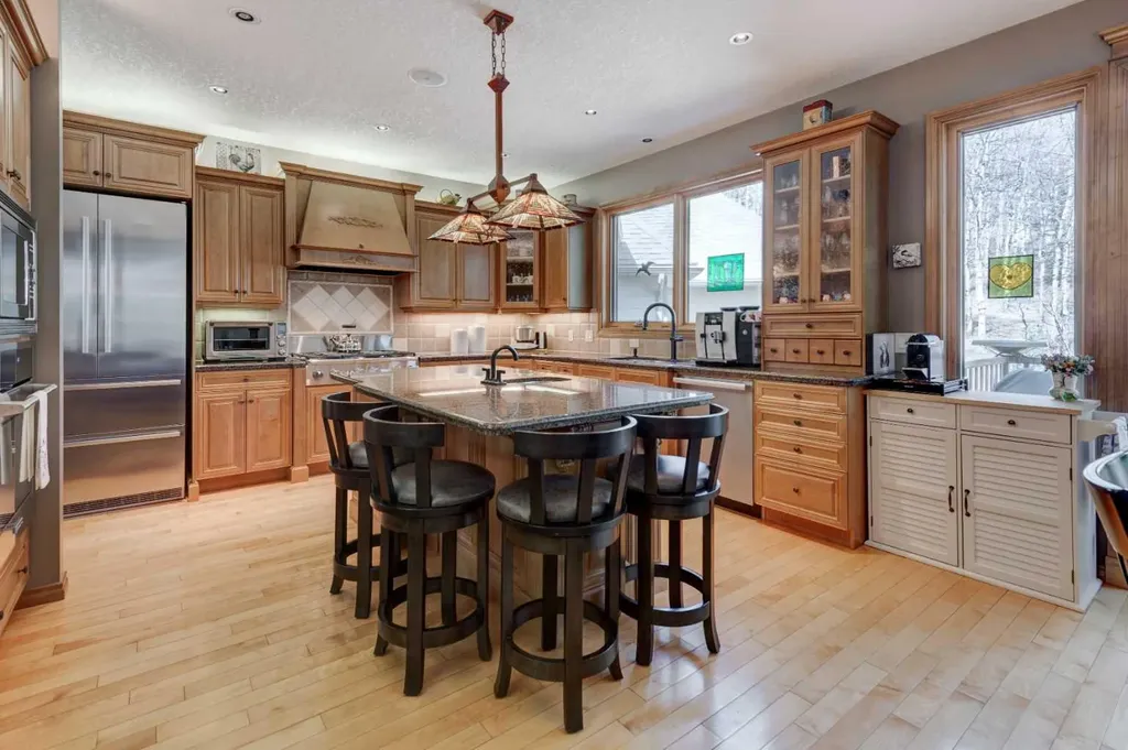 242074 1280 Drive W Rural Foothills County AB T0L1K0