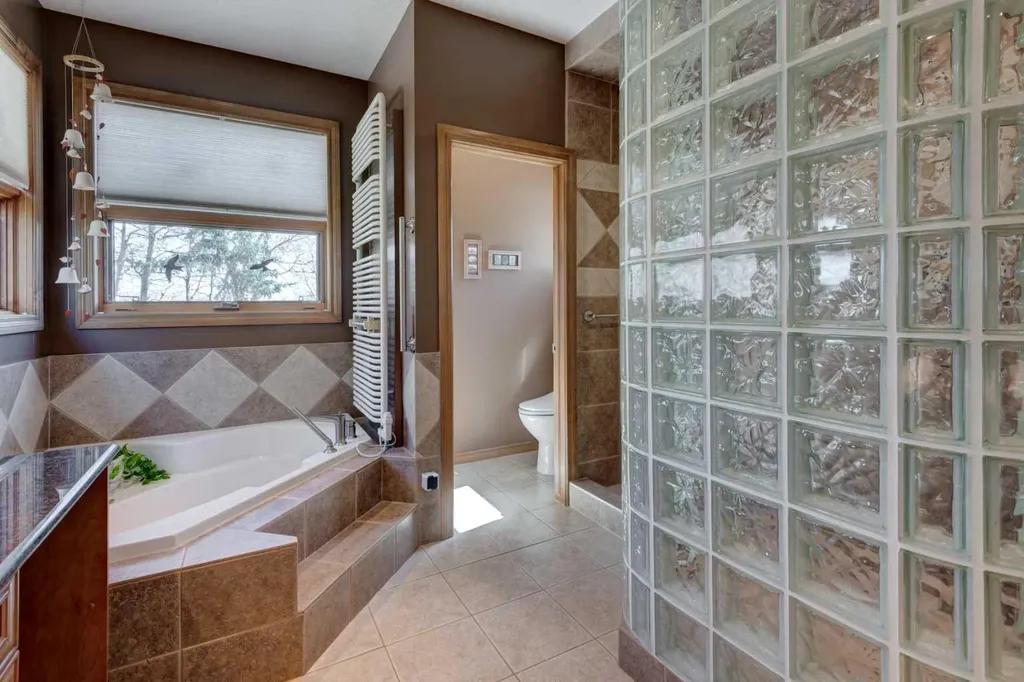 242074 1280 Drive W Rural Foothills County AB T0L1K0