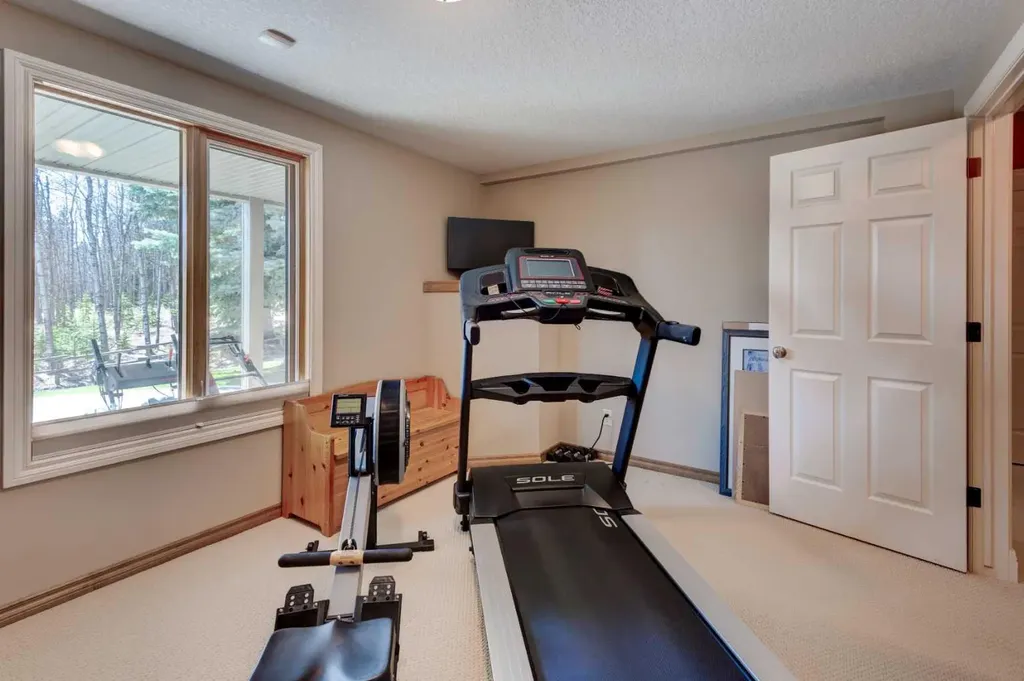 242074 1280 Drive W Rural Foothills County AB T0L1K0