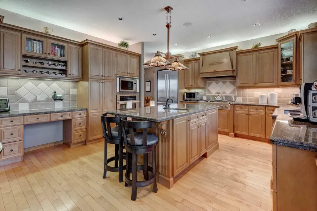 242074 1280 Drive W Rural Foothills County AB T0L1K0