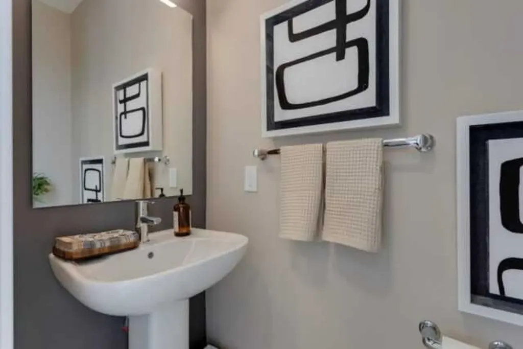 143 Ambleridge Street E Calgary AB T3P 3H2
