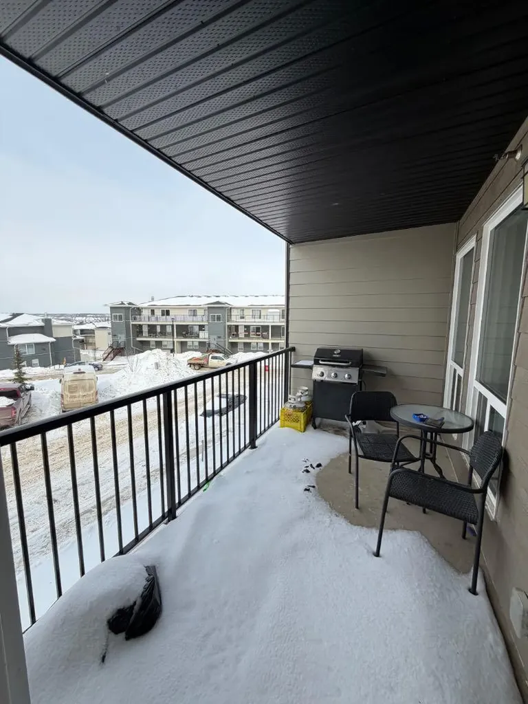 201 Abasand Drive Fort Mcmurray AB T9J1J1