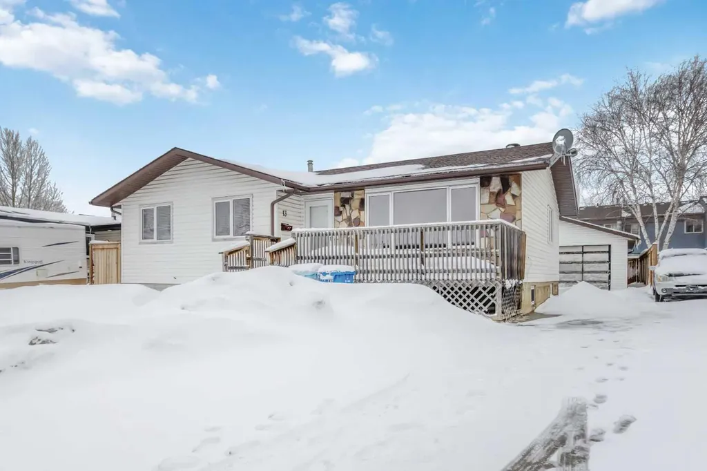 13 Mcleod Street Fort Mcmurray AB T9H 1Z4
