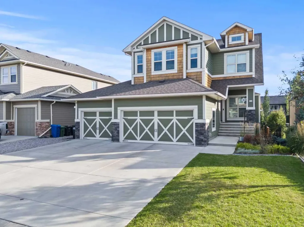 6 Ranchers Manor Okotoks AB T1S 0G5
