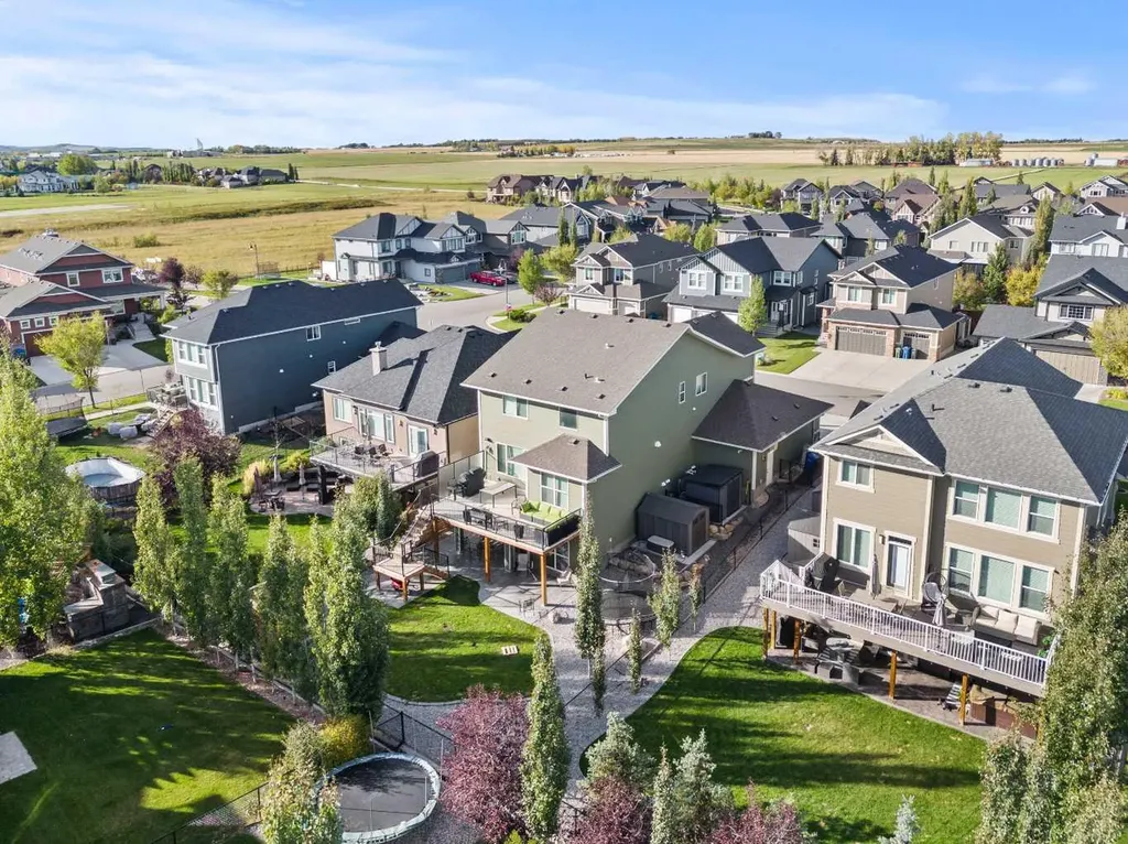 6 Ranchers Manor Okotoks AB T1S 0G5