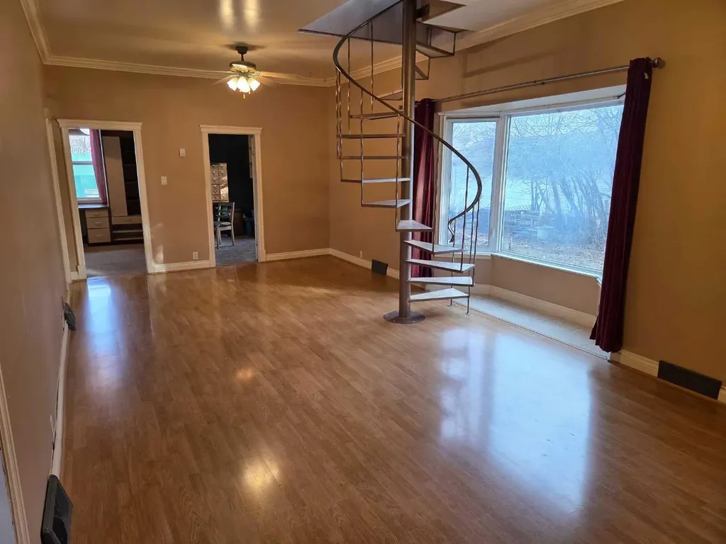 5221 49 Street Castor AB T0C 0X0