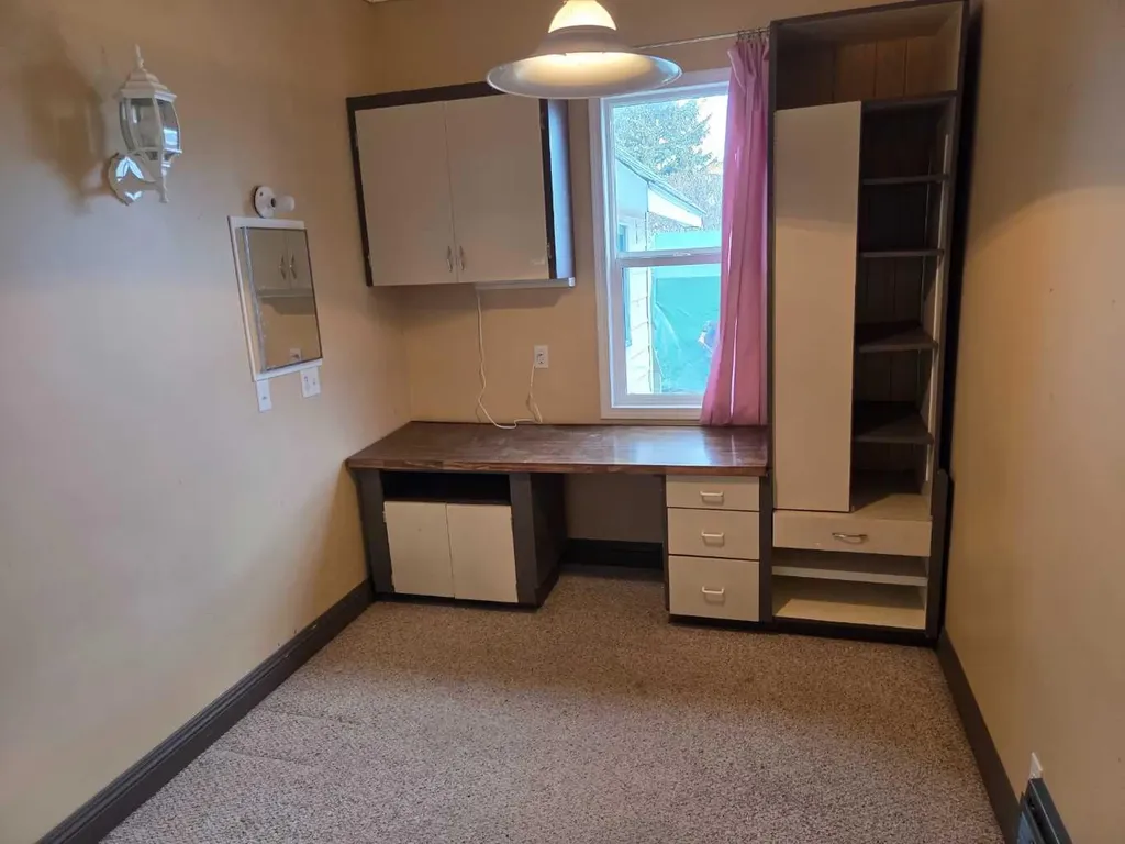 5221 49 Street Castor AB T0C 0X0