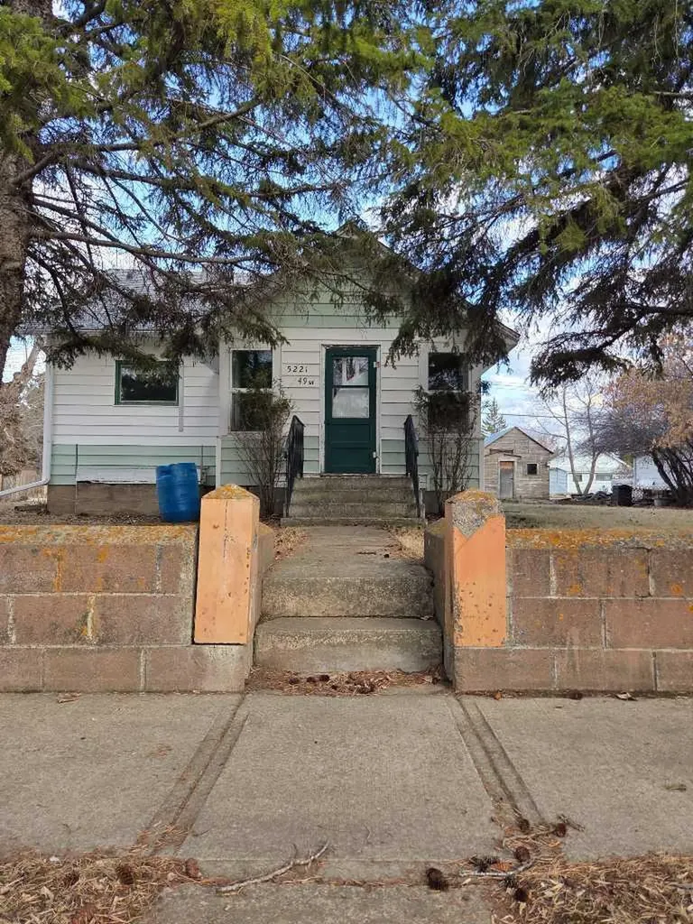 5221 49 Street Castor AB T0C 0X0