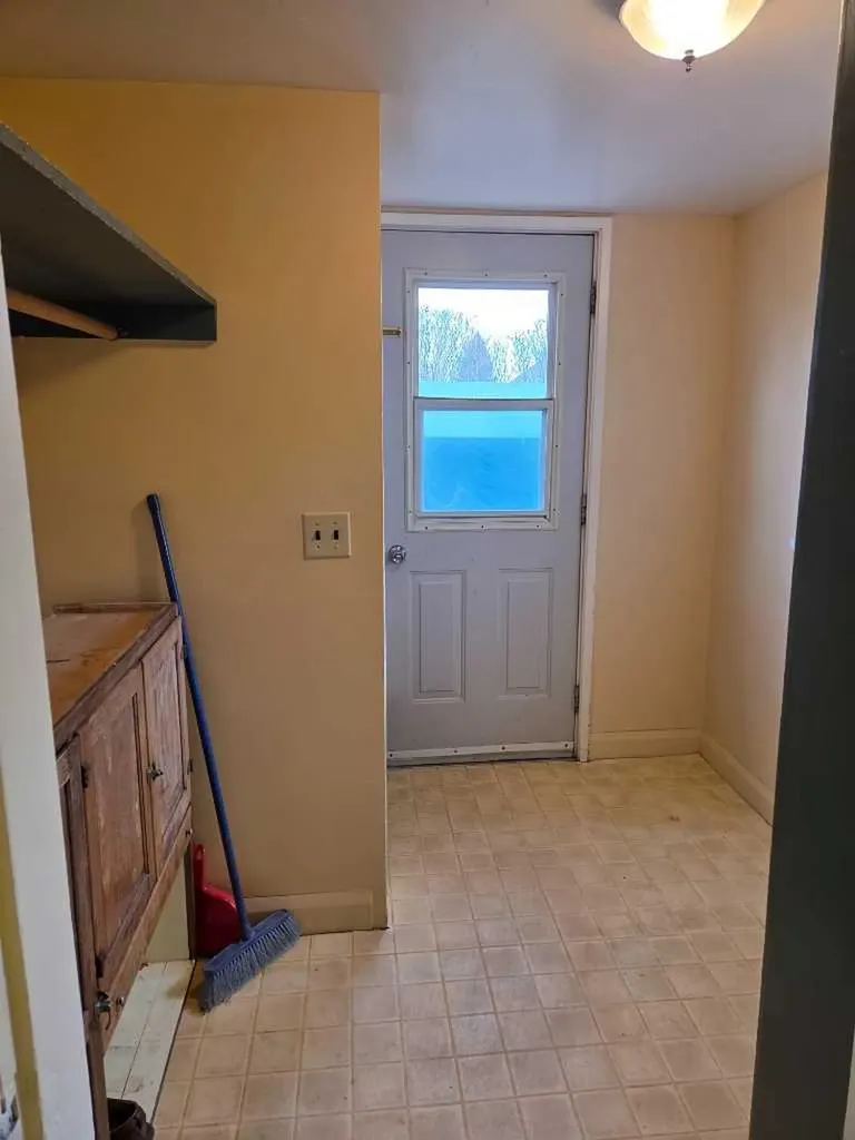 5221 49 Street Castor AB T0C 0X0