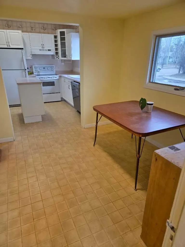5221 49 Street Castor AB T0C 0X0