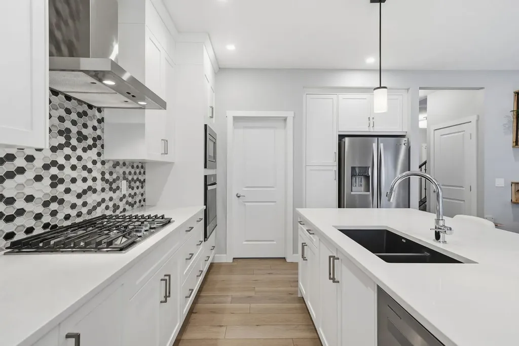 902 Bluerock Way SW Calgary AB T2Y 0S5