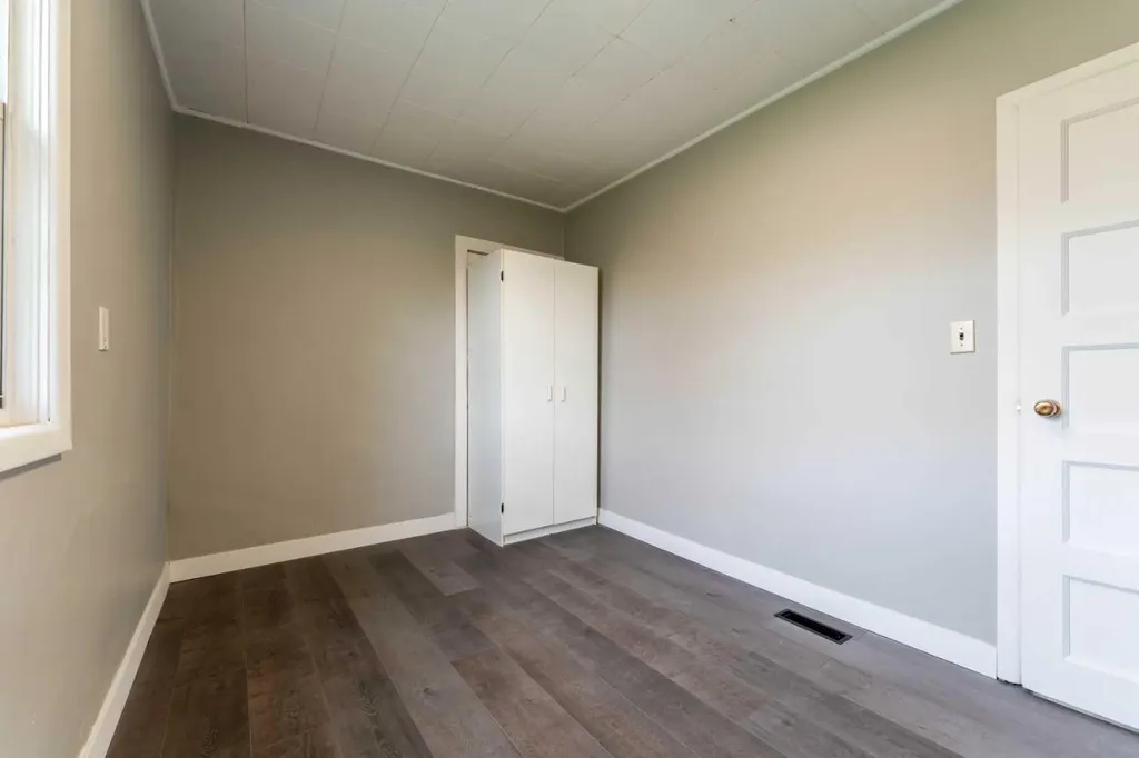 307 1 Avenue S Coutts AB T0K 0N0