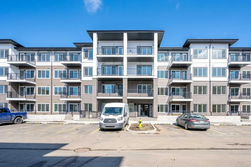6 Merganser Drive W Chestermere AB T1X 2Y2