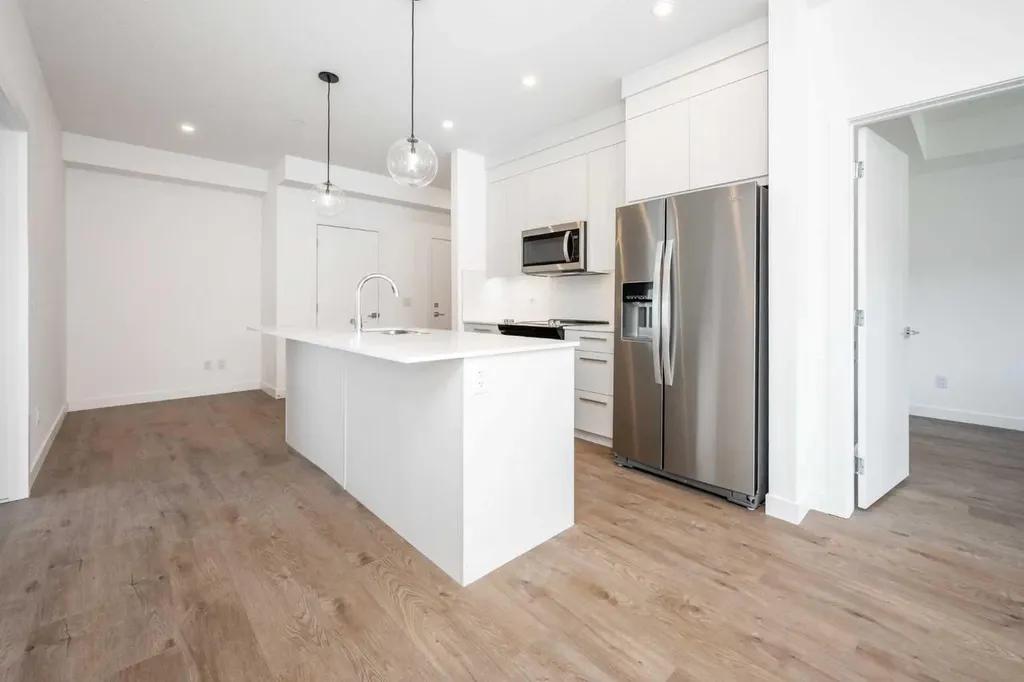 6 Merganser Drive W Chestermere AB T1X 2Y2