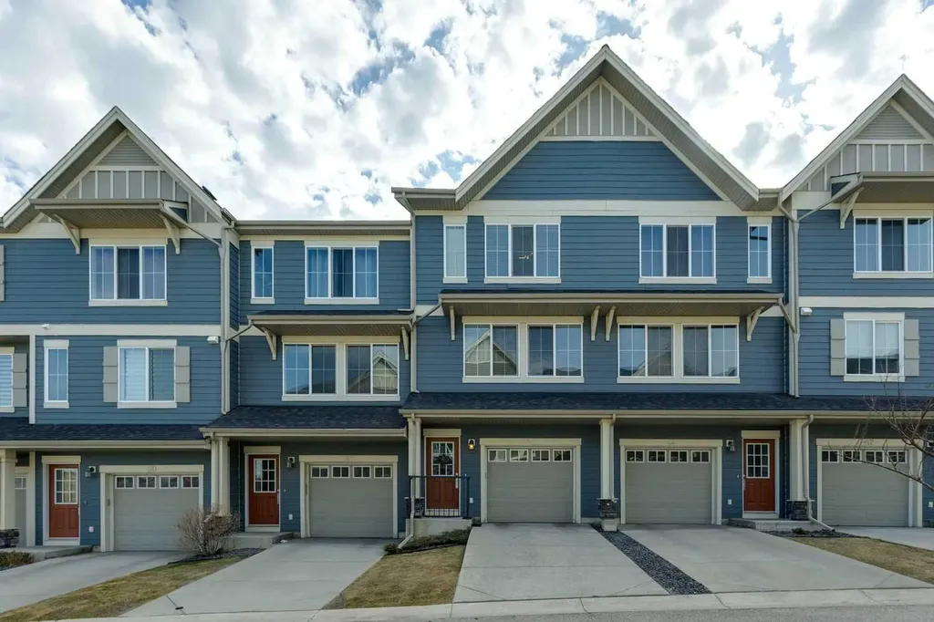 46 Kinlea Common NW Calgary AB T3R 0S2