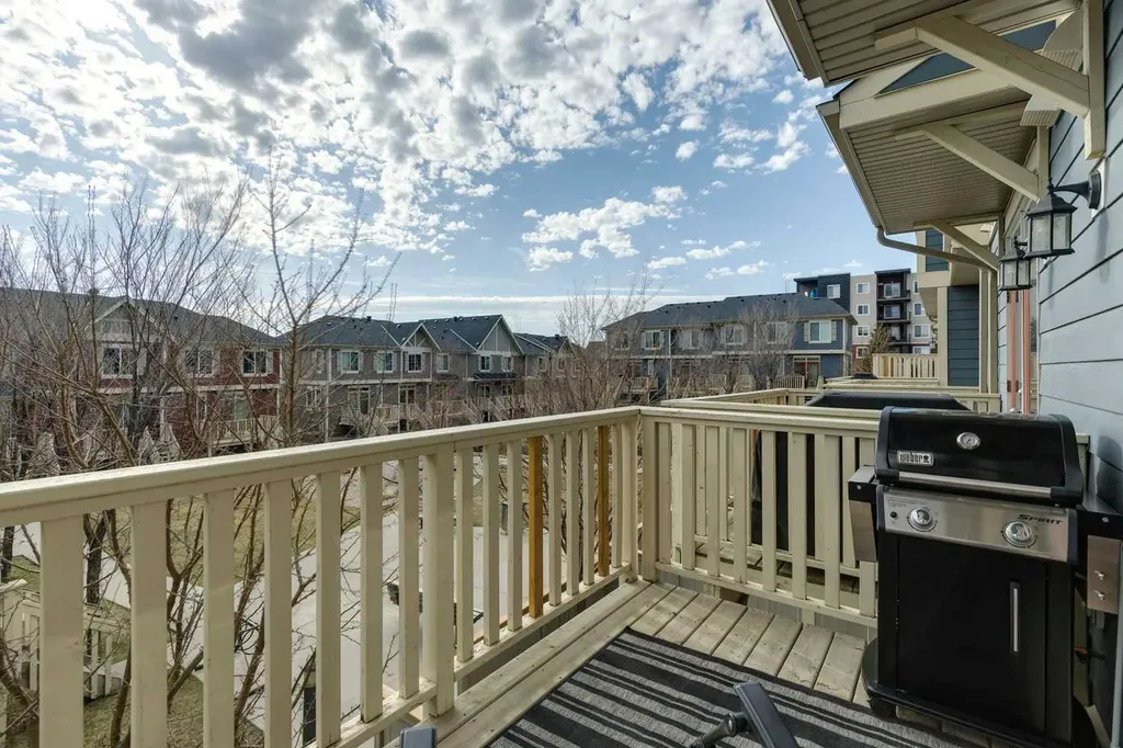 46 Kinlea Common NW Calgary AB T3R 0S2