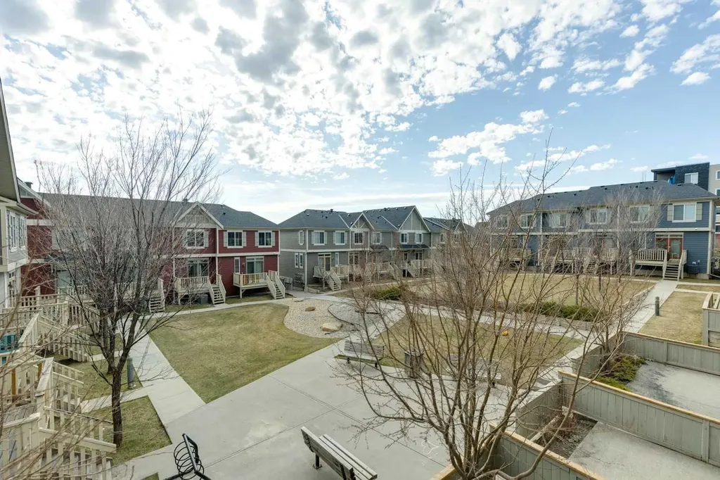 46 Kinlea Common NW Calgary AB T3R 0S2