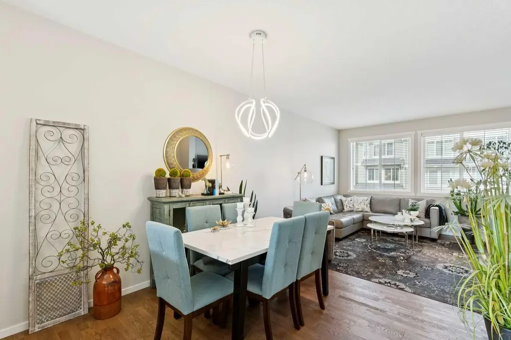 46 Kinlea Common NW Calgary AB T3R 0S2