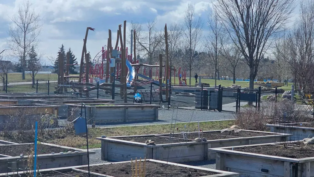 560 6 Avenue SE Calgary AB T2G 1K7