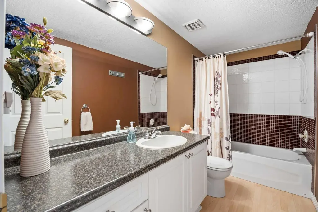 15 Blueridge Close Rural Rocky View County AB T3L 2P4