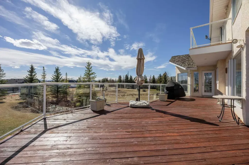 15 Blueridge Close Rural Rocky View County AB T3L 2P4