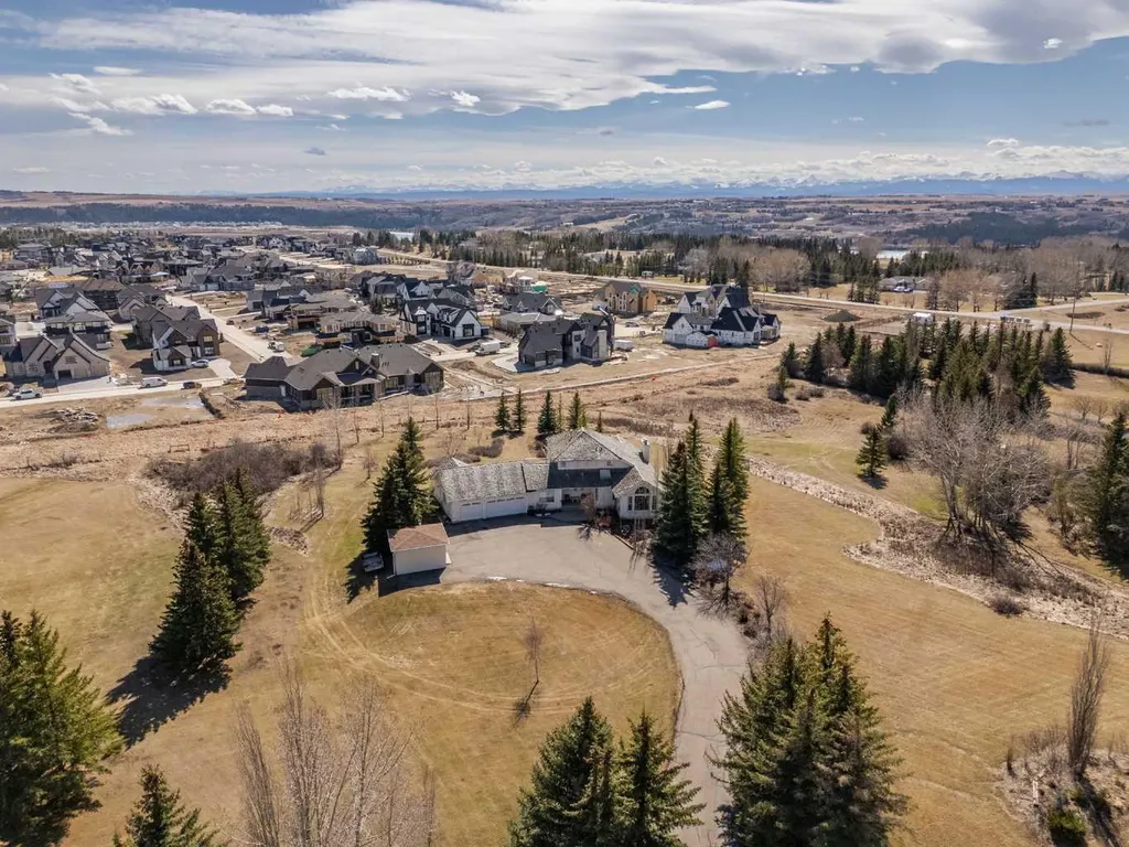 15 Blueridge Close Rural Rocky View County AB T3L 2P4