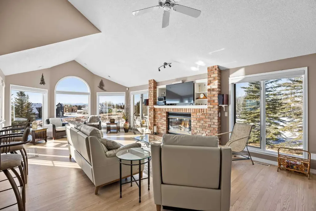 15 Blueridge Close Rural Rocky View County AB T3L 2P4