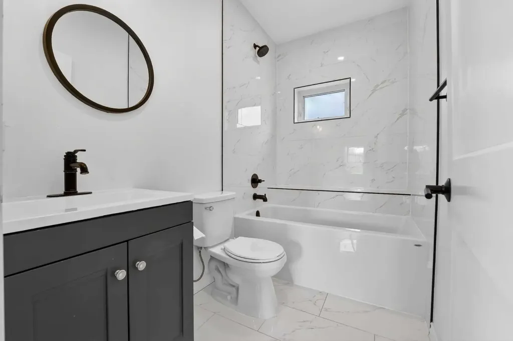 228 21 Street Fort Macleod AB T0L0Z0