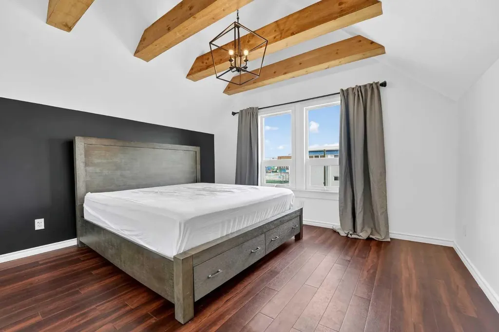 228 21 Street Fort Macleod AB T0L0Z0