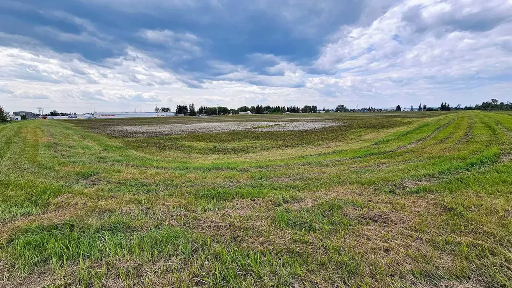 1200 Highway 584 Sundre AB T0M 1X0