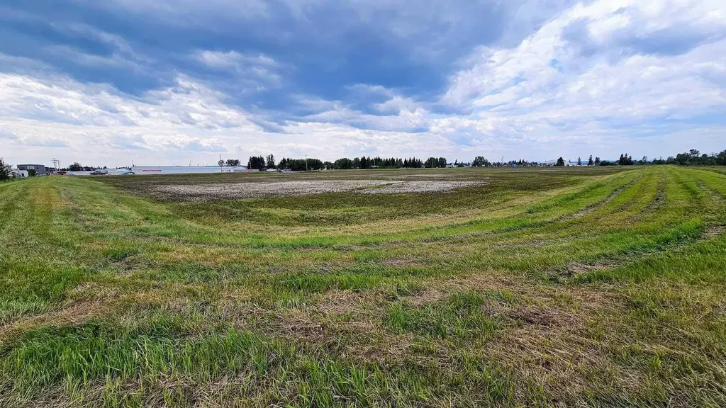 1200 Highway 584 Sundre AB T0M 1X0