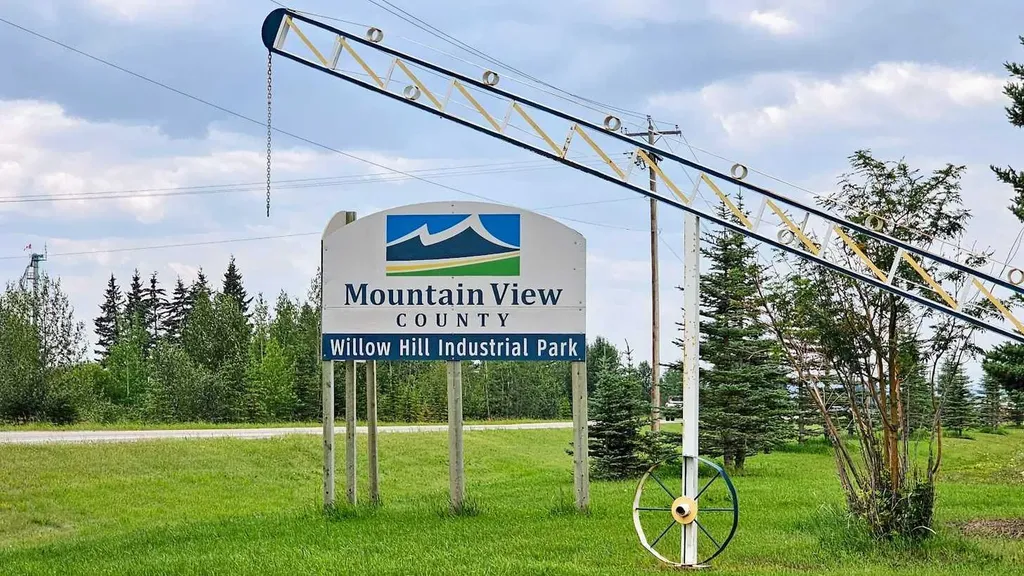 1200 Highway 584 Sundre AB T0M 1X0