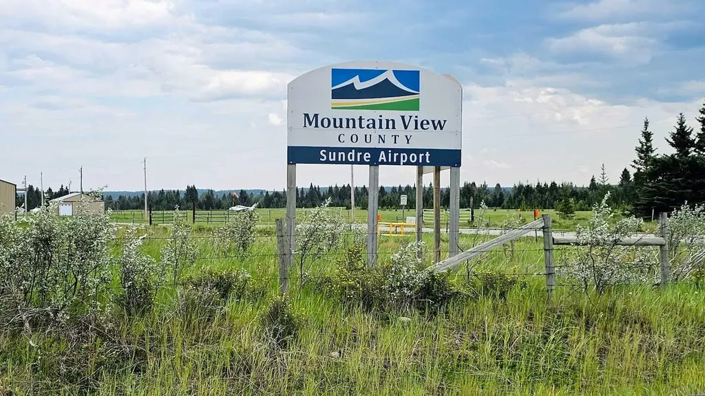 1200 Highway 584 Sundre AB T0M 1X0