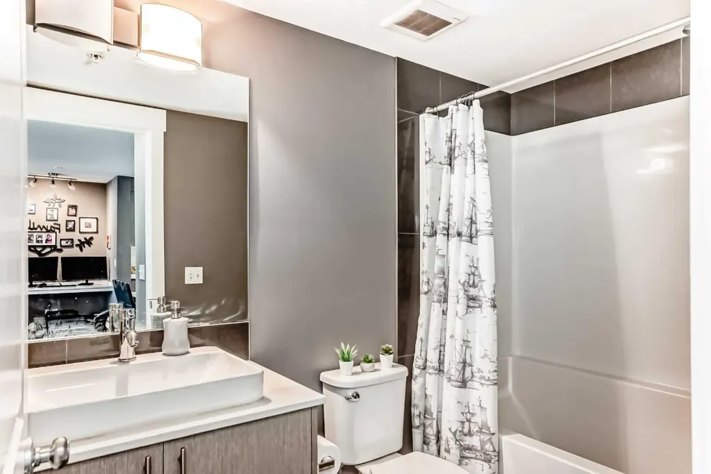 302 Skyview Ranch Drive NE Calgary AB T3N 0P5