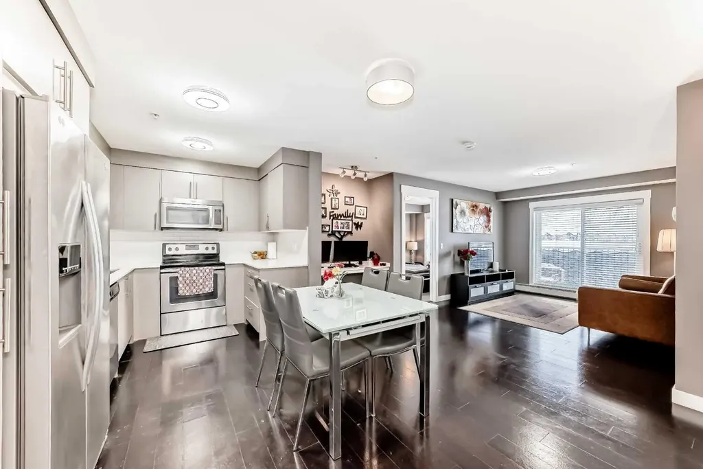 302 Skyview Ranch Drive NE Calgary AB T3N 0P5