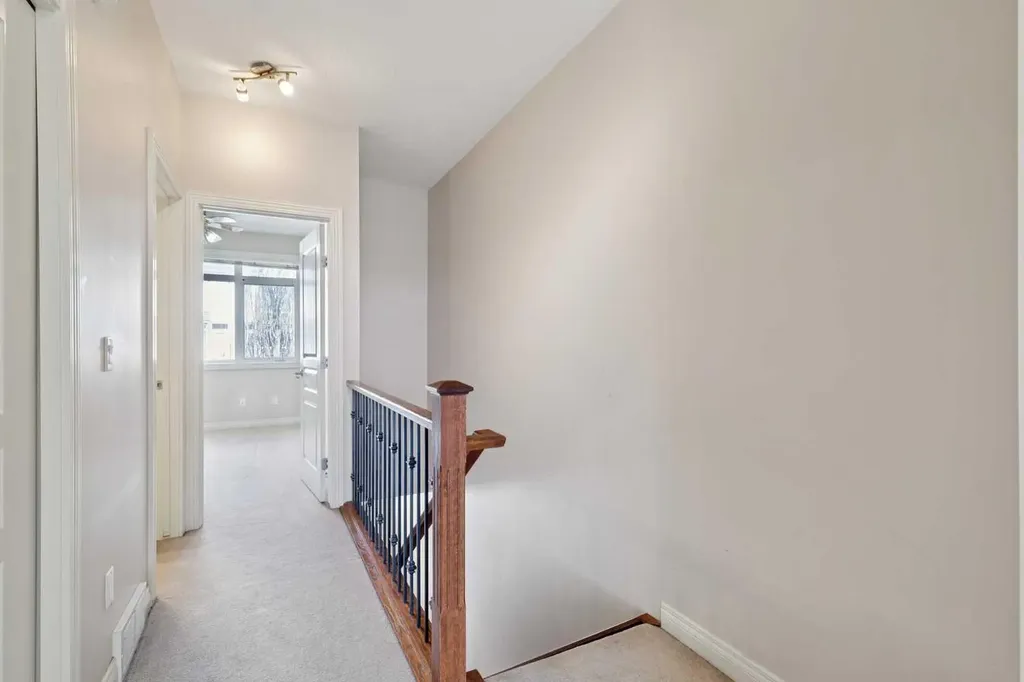 169 Rockyledge View NW Calgary AB T3G 6B1