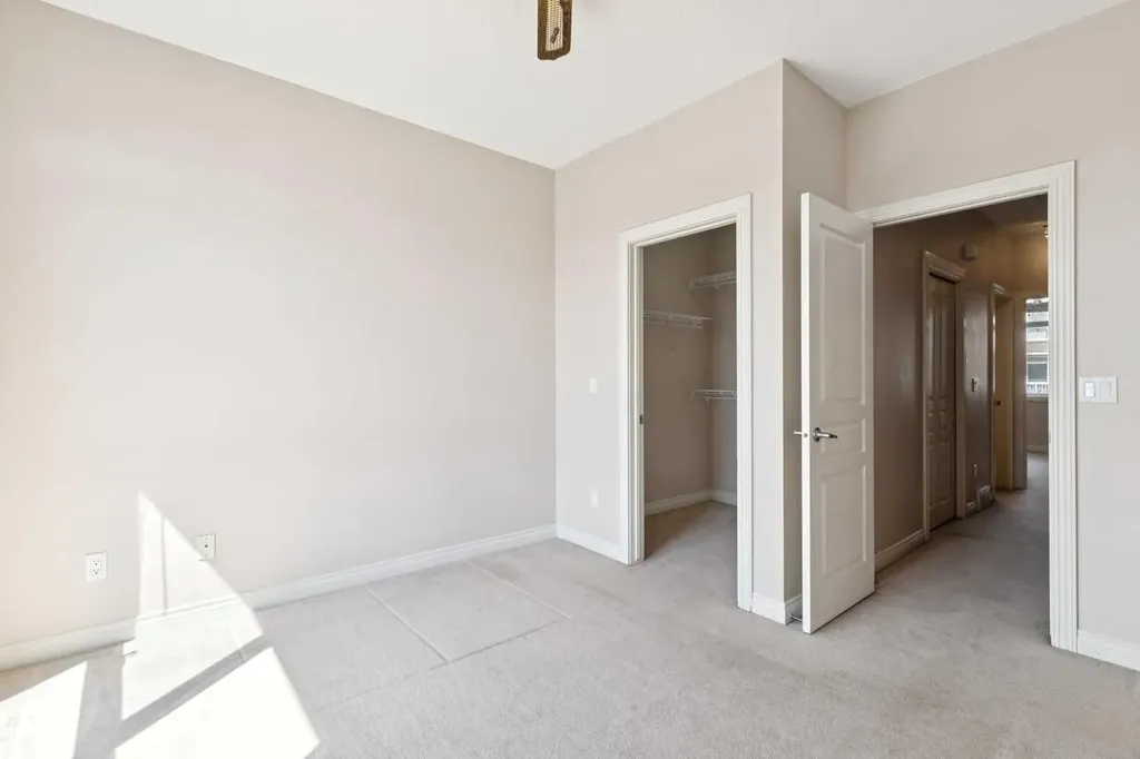 169 Rockyledge View NW Calgary AB T3G 6B1
