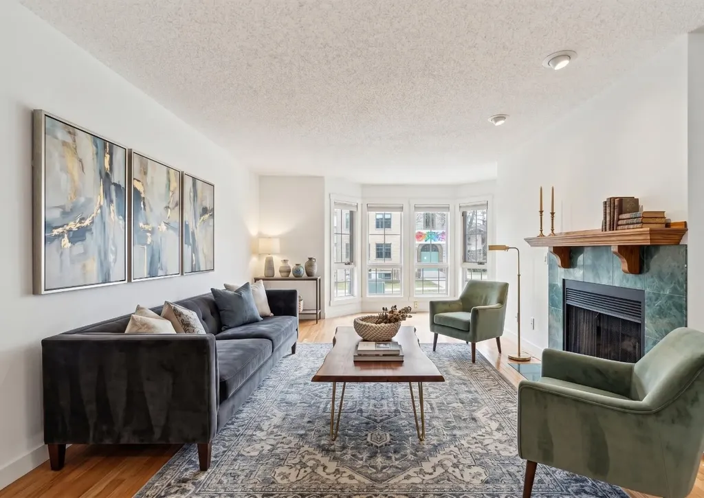 1110 14 Avenue SW Calgary AB T2R 0P2