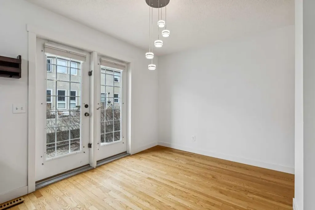 1110 14 Avenue SW Calgary AB T2R 0P2