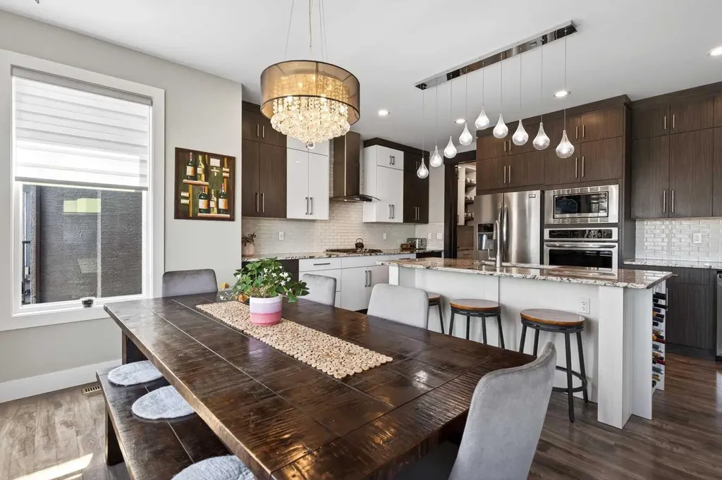 120 Baysprings Court SW Airdrie AB T4B 3X7