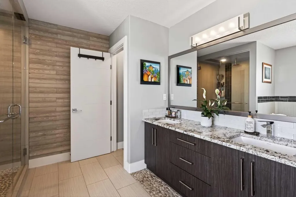 120 Baysprings Court SW Airdrie AB T4B 3X7