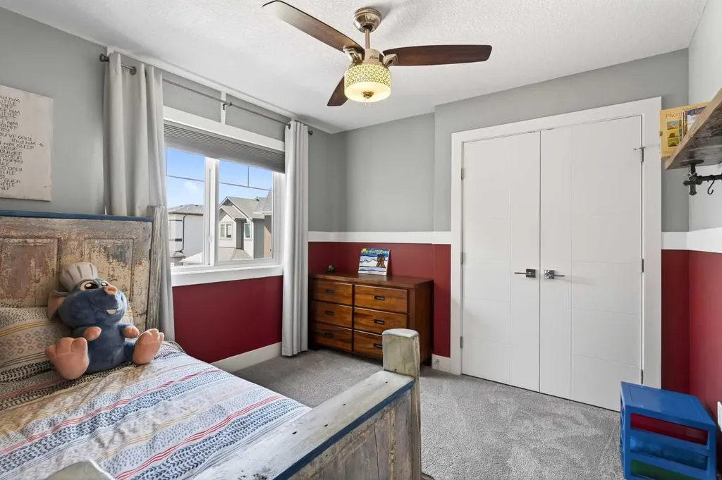 120 Baysprings Court SW Airdrie AB T4B 3X7