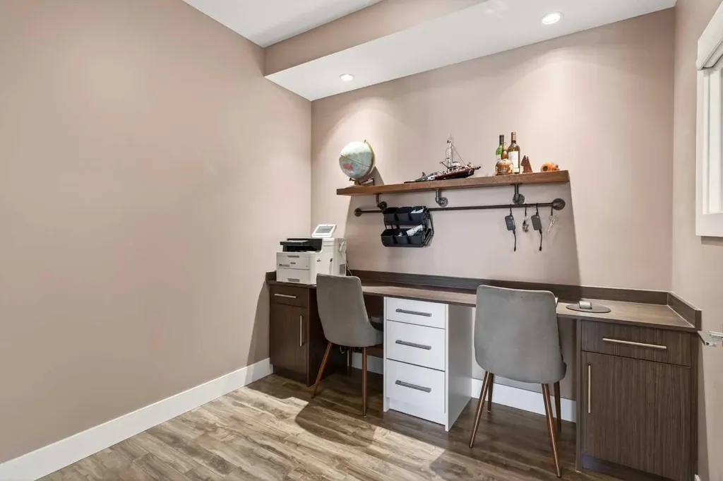 120 Baysprings Court SW Airdrie AB T4B 3X7