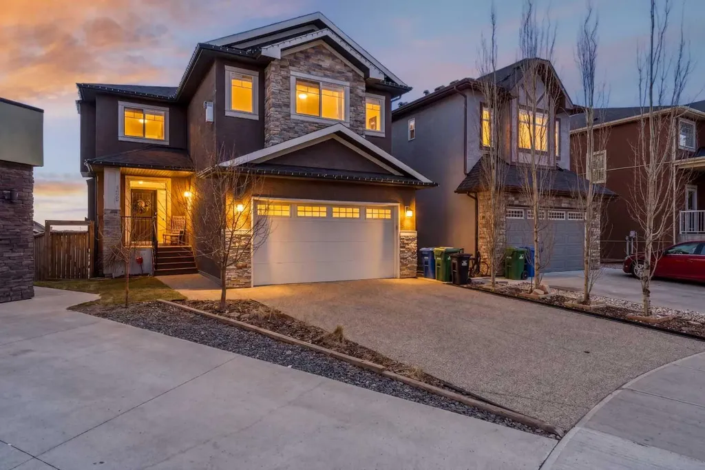 120 Baysprings Court SW Airdrie AB T4B 3X7