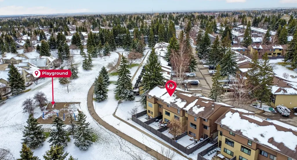 2300 Oakmoor Drive SW Calgary AB T2V4N7