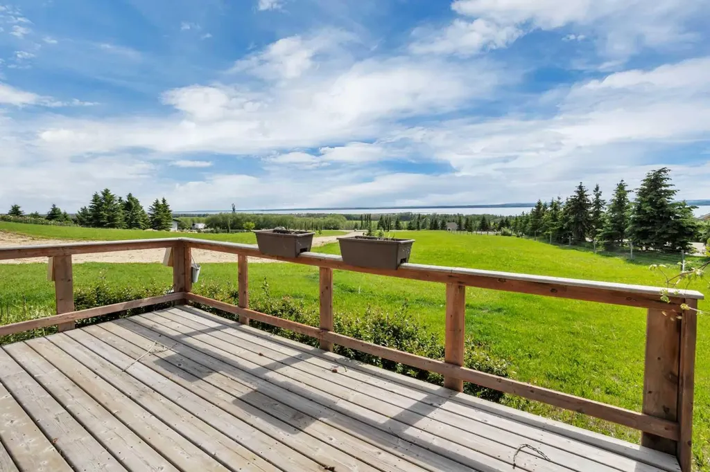 421008 Range Road 284 Rural Ponoka County AB T0C 0J0