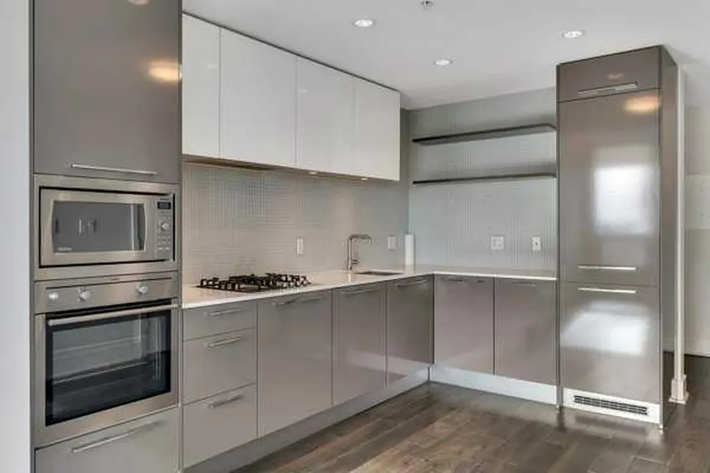 901 10 Avenue SW Calgary AB T2R 0B5