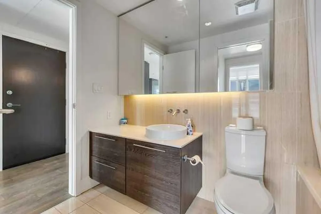 901 10 Avenue SW Calgary AB T2R 0B5