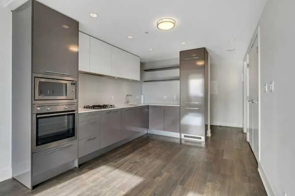 901 10 Avenue SW Calgary AB T2R 0B5
