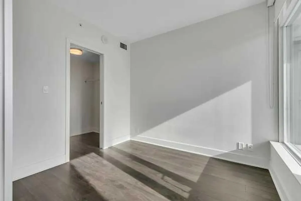 901 10 Avenue SW Calgary AB T2R 0B5